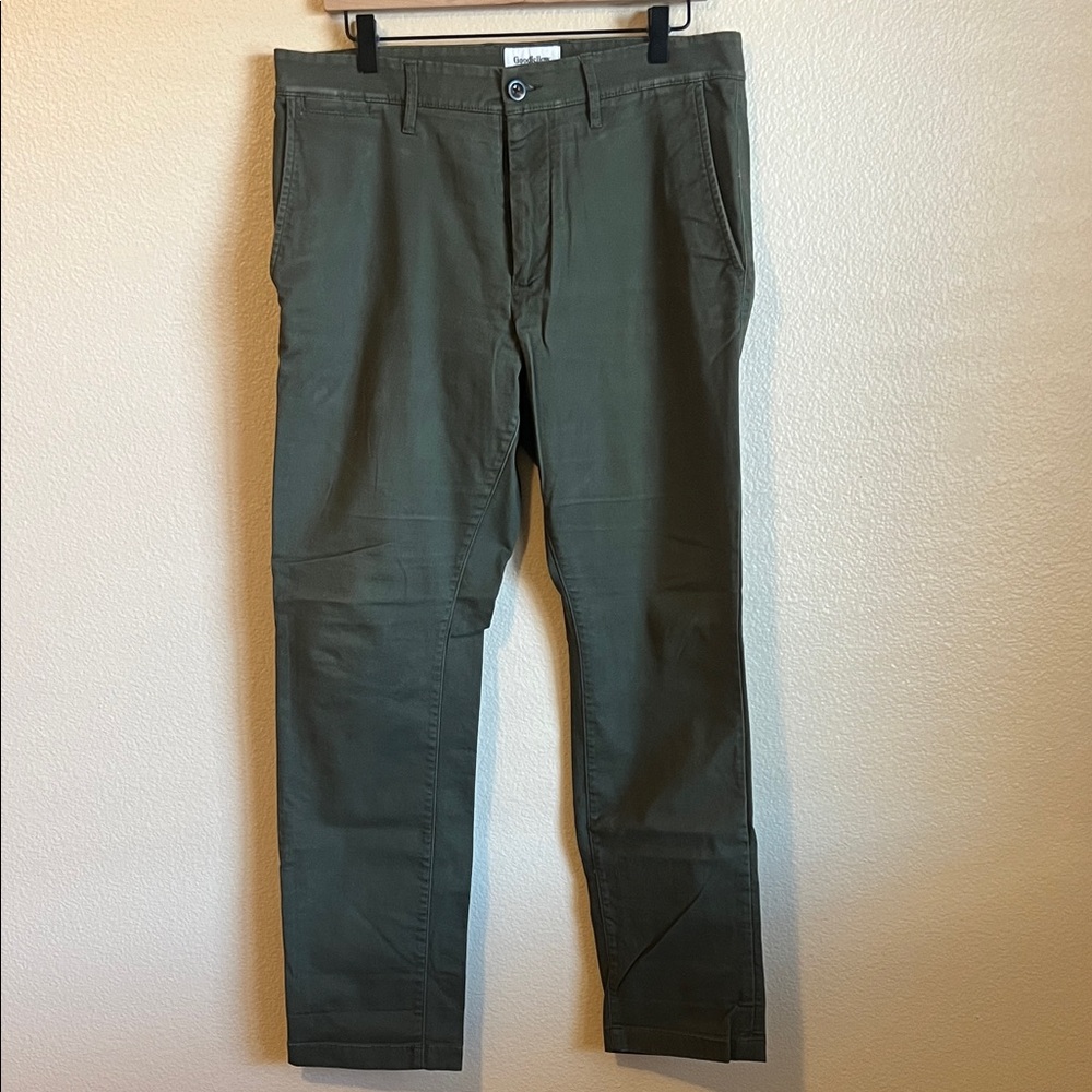 Goodfellow & Co Men's Olive Chinos